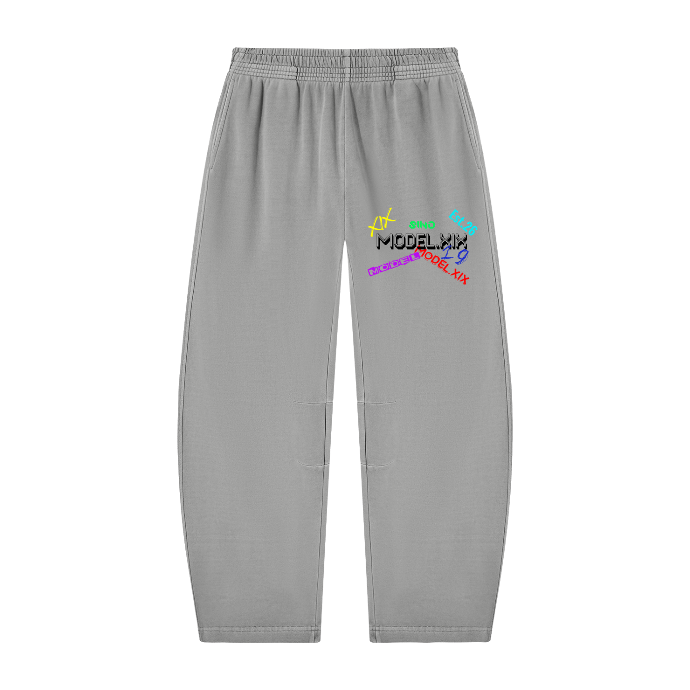 Model.19 Sweats