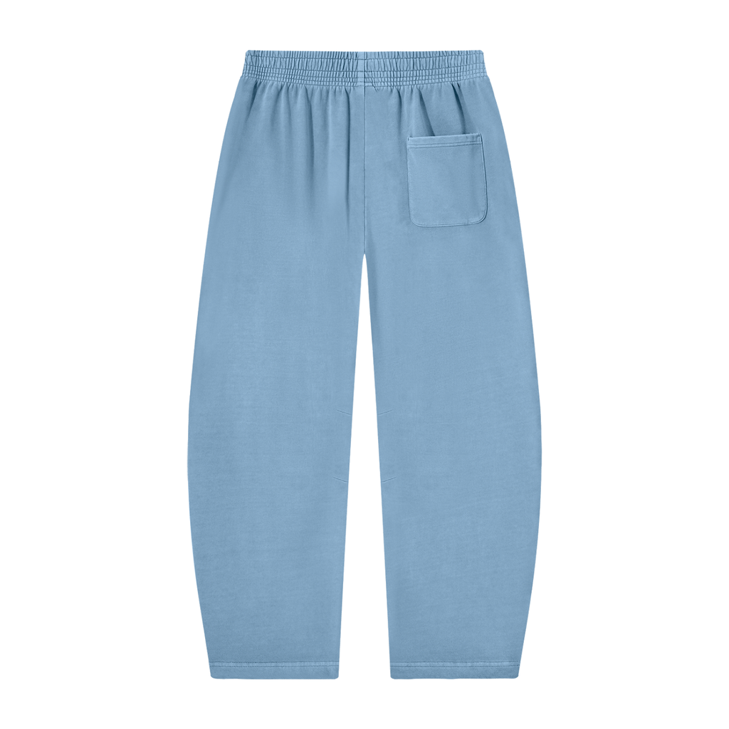 Model.19 Sweats