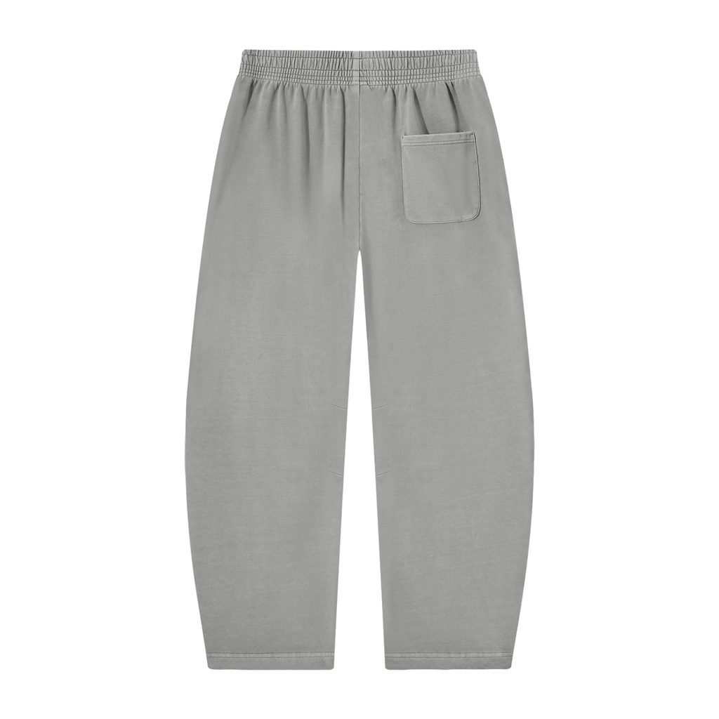 Model.19 Sweats