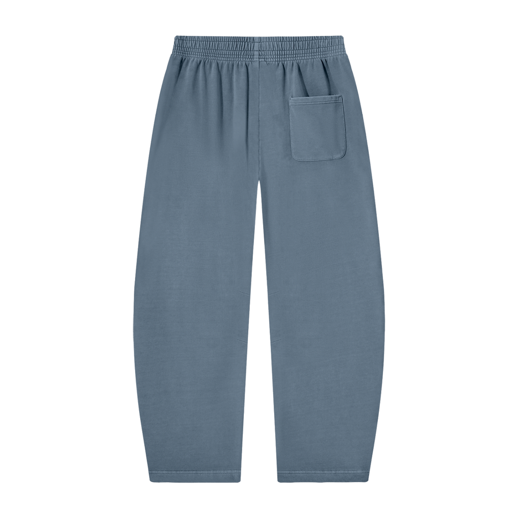 Model.19 Sweats