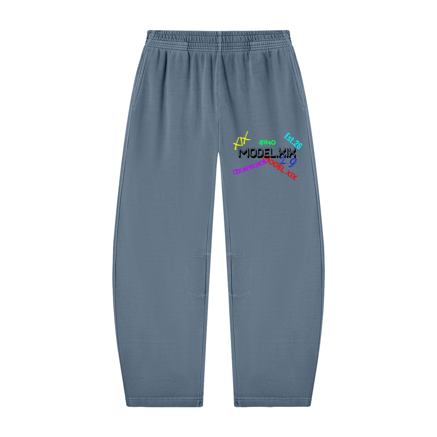 Model.19 Sweats